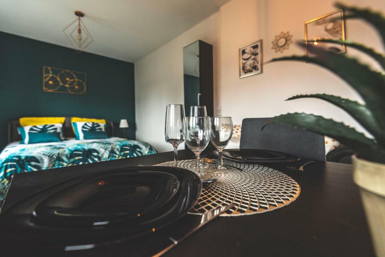 Chic B&B + Balcony - Hyper Center Reims Ngoại thất bức ảnh
